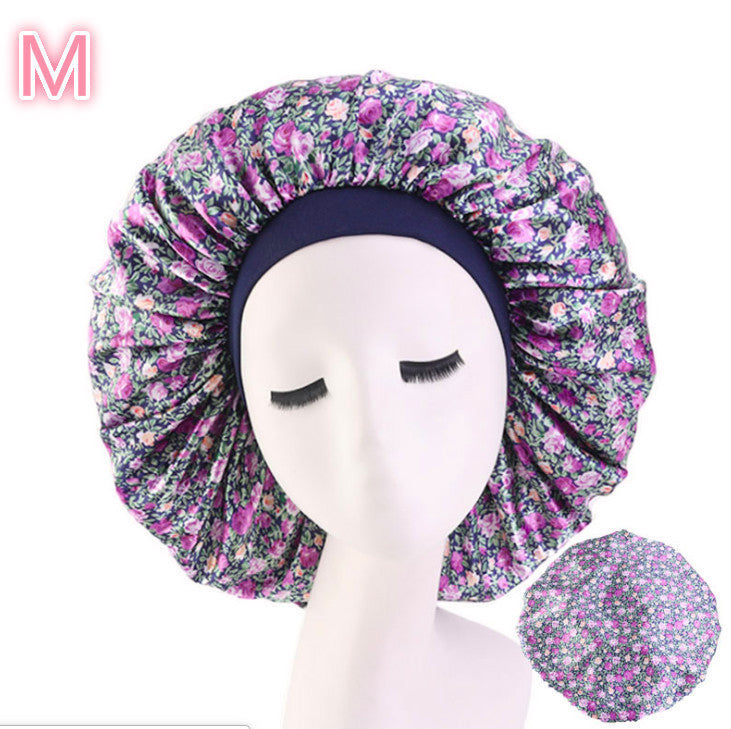 Bonnet de nuit en satin de soie imprimé beauté.